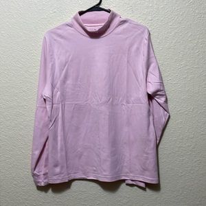 LL Bean Women's Pink Mock Turtleneck. Excellent New Condition. Size L-Reg.
